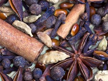 macro view of spices for mulled wine