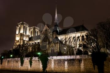 cathedral Notre Dame de Paris and Seine River at night