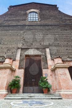 door and facade of Aula Magna – Ex Chiesa di Santa Lucia, Bologna, Italy