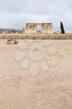 ruins of Umayyad Mosque in antique citadel in Amman, Jordan