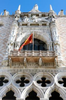 travel to Italy - decoration of facade of Doge's Palace (Palazzo Ducale) in Venice.