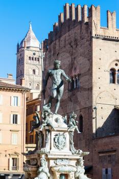 travel to Italy - fountain Fontana di Nettuno and palace palazzo Re Enzo in Bologna city in sunny day