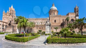 travel to Italy - View of Palermo cathedral (Metropolitan Cathedral of the Assumption of Virgin Mary) in Sicily