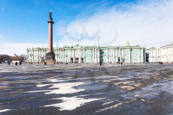 Palace Square in Saint Petersburg city in sunny march day