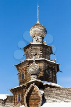 cupola of wooden Transfiguration Church (Church of the Transfiguration of the Savior) from Kozlyatyevo in Suzdal town in winter in Vladimir oblast of Russia