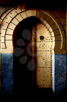 a door in the casbha of tunisi on tunisia