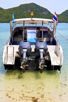  yacht blue lagoon   stone in thailand kho   phangan   bay abstract of a  water     south china sea