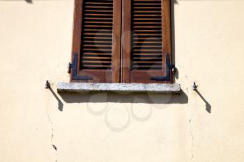 shutter europe  italy  lombardy       in  the milano old   window closed brick      abstract 
