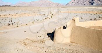 blur in iran antique palace and   caravanserai old contruction for travel people

