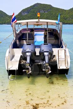  yacht blue lagoon   stone in thailand kho   phangan   bay abstract of a  water     south china sea