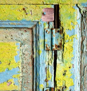  piece of colorated green wood as a window door in lanzarote spain