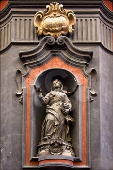  statue of a women   in the centre of napoli italy church san domenico kilo square