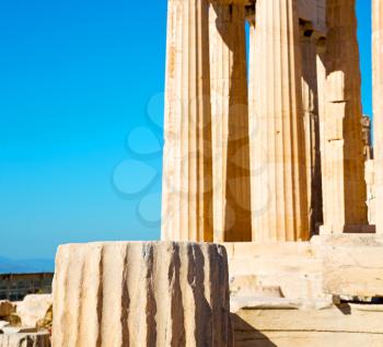 in greece    the old architecture and historical place parthenon          athens