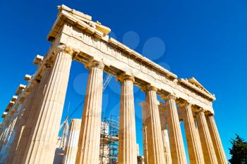 in  greece     the old architecture    and historical place parthenon          athens