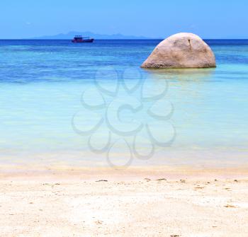 asia  kho tao  bay isle white  beach    rocks pirogue  in thailand and south china sea 
