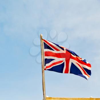 waving flag in the blue sky   british colour and wave