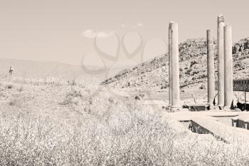 in iran persepolis the old  ruins historical destination monuments and ruin
