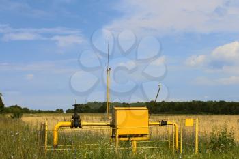 Distribution post of the natural gas in the field