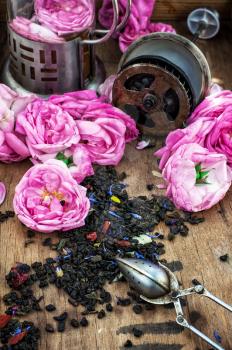the harvest tea roses tea.The image is tinted