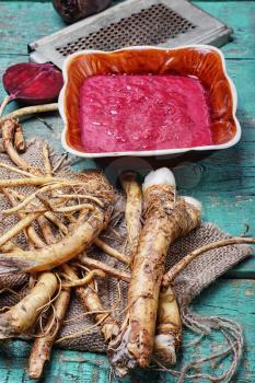 Tabasco spice from the roots of plant horseradish, country-style