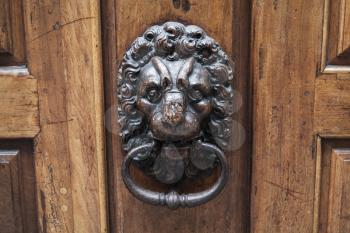 Lion head as a door knob