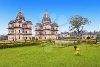 Chhatris or Cenotaphs are dome shaped structure built in 17th century for a long memory about raja of Orchha city.