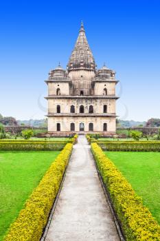 Chhatris or Cenotaphs are dome shaped structure built in 17th century for a long memory about raja of Orchha city.