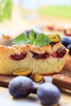 Slices of plum cake with crumb topping