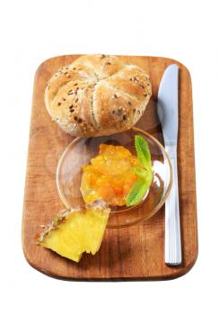 Whole grain kaiser roll with marmalade 