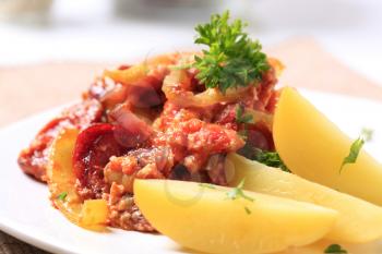 Vegetable stew with slices of sausage and potatoes 