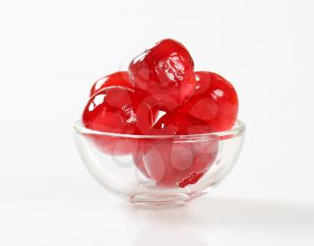 Stoned maraschino cherries candied in sugar syrup