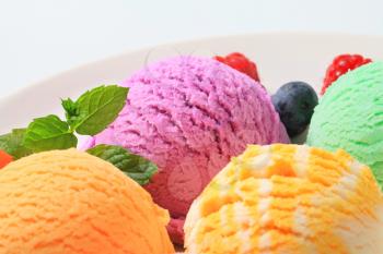 Ice cream scoops - various flavors