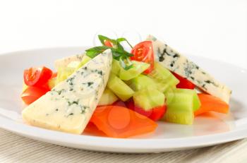 Fresh vegetable salad with blue cheese