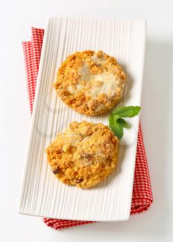 Mini Sbrisolone - Italian crumbly cornmeal cakes with almonds