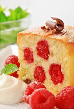 Raspberry sponge cake with whipped cream