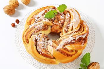braided yeast cake with nut filling