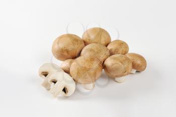 Group of fresh cremini mushrooms