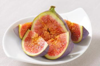 plate of sliced figs - close up