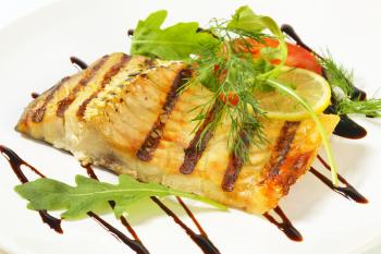 Grilled carp fillet with balsamic vinegar drizzle