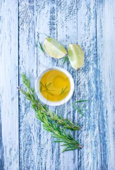 oil with rosemary