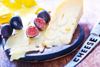 fresh cheese and fresh figs on board