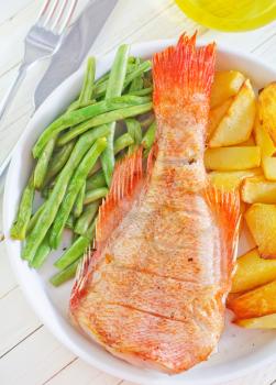 baked fish with potato and green beans