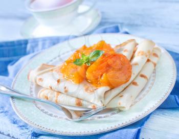 pancakes with apricot