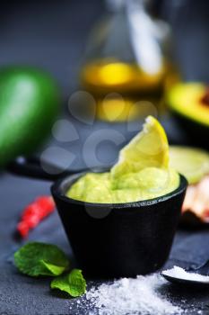 avocado sauce with salt and lime juice