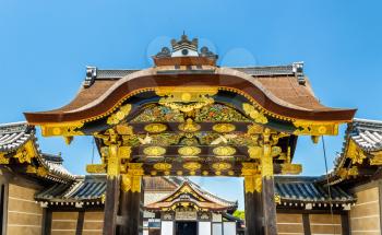 The karamon main gate to Ninomaru Palace at Nijo Castle in Kyoto - Japan