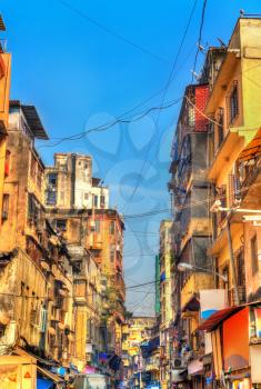 Typical street in central Mumbai - Maharashtra, India