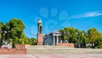 Monument to Vladimir Lenin in Simferopol, the capital of Crimea
