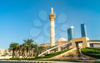 Minaret of the Grand Mosque of Kuwait. Kuwait City, the Middle East