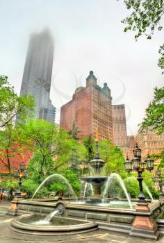 Fountain in City Hall Park in Manhattan - New York City, United States