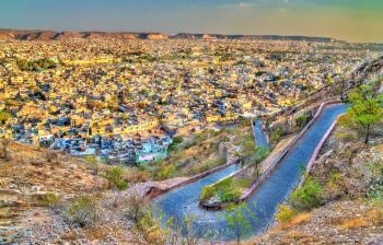Winding road from Nahargarh Fort to Jaipur - Rajasthan State of India